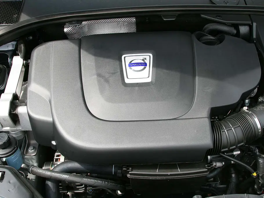 Volvo V70 D5 (2012) Volvo V70 D5 Facelift (2012)