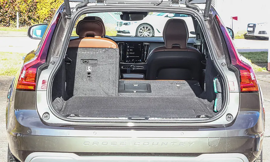 Volvo V90 Cross Country B4 AWD