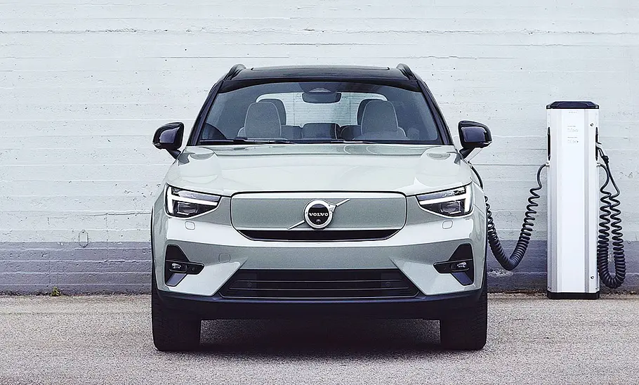 Volvo XC40 Recharge Pure Electric Facelift (2022) Volvo XC40 Recharge Pure Electric Facelift (2022); statisch von vorne