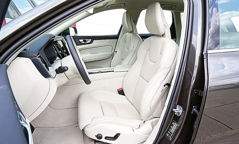 Volvo XC60 B4 AWD