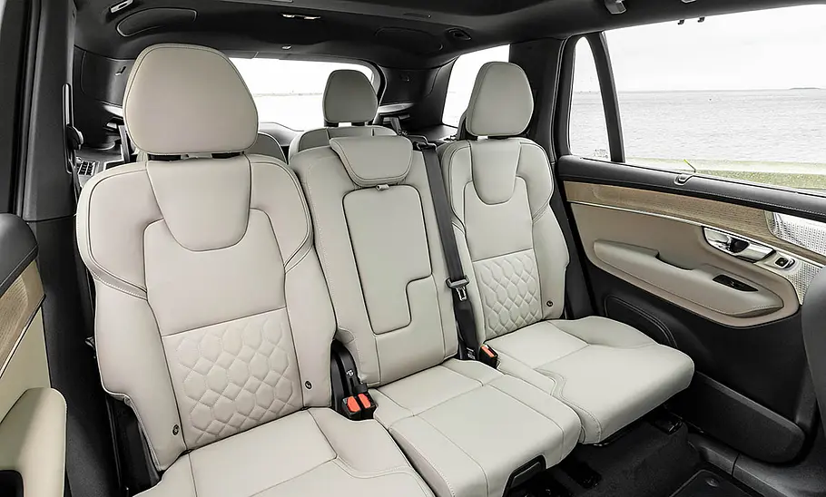 Die Rücksitzbank des Volvo XC90 Facelift (2024).