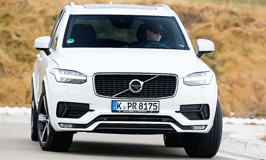 Volvo XC90 T6 AWD Volvo XC90 T6 AWD