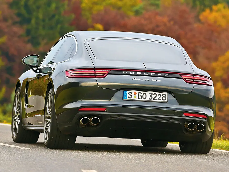 Porsche Panamera Turbo
