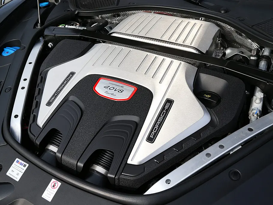 Porsche Panamera Turbo