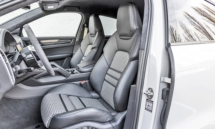 Porsche Cayenne GTS Coupé