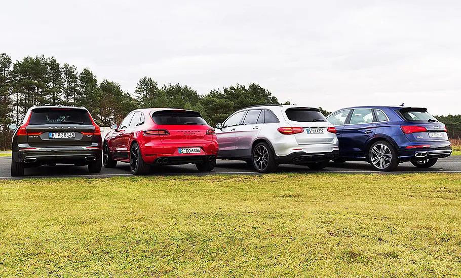 Volvo XC 60 T6, Porsche Macan GTS, Mercedes-AMG GLC, Audi SQ5 Volvo XC 60 T6, Porsche Macan GTS, Mercedes-AMG GLC, Audi SQ5