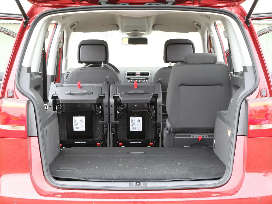 Vergleich VW Tiguan Touran SUV Van Geländewagen