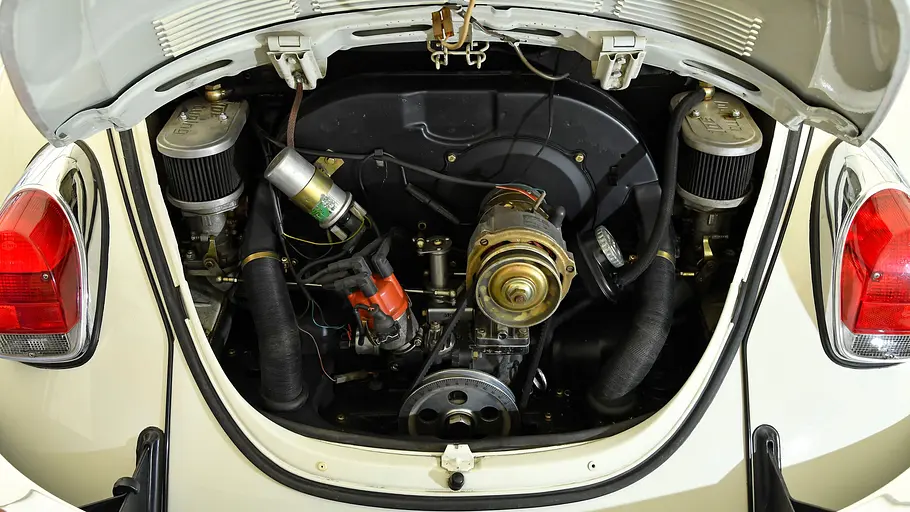 Der Motor des VW 1302 Theo-Decker-Käfer. 