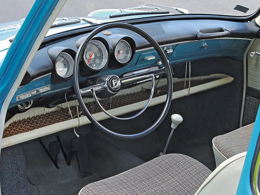 VW 1500 Variant Opel Rekord C 1700 Caravan Vergleich Bilder technische Daten Cockpit