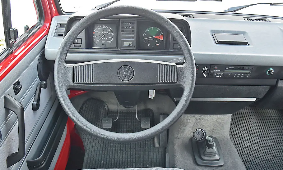 VW T3 Multivan LLE Cockpit