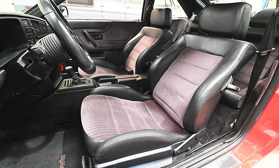 VW Corrado Sitze