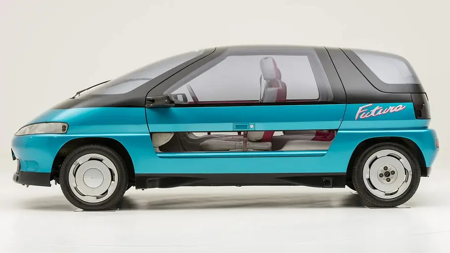 VW Futura statisch von der Seite fotografiert. 