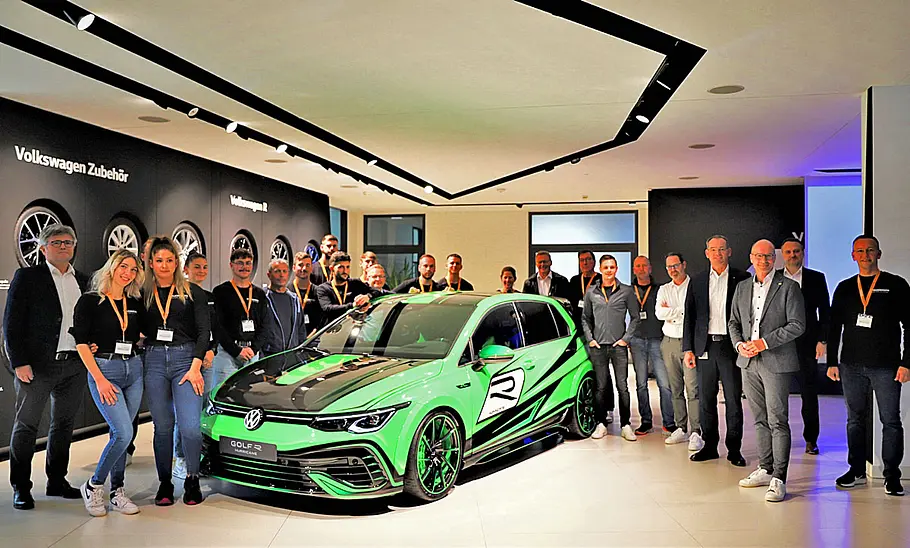 VW Golf 8 R Hurricane (2022)