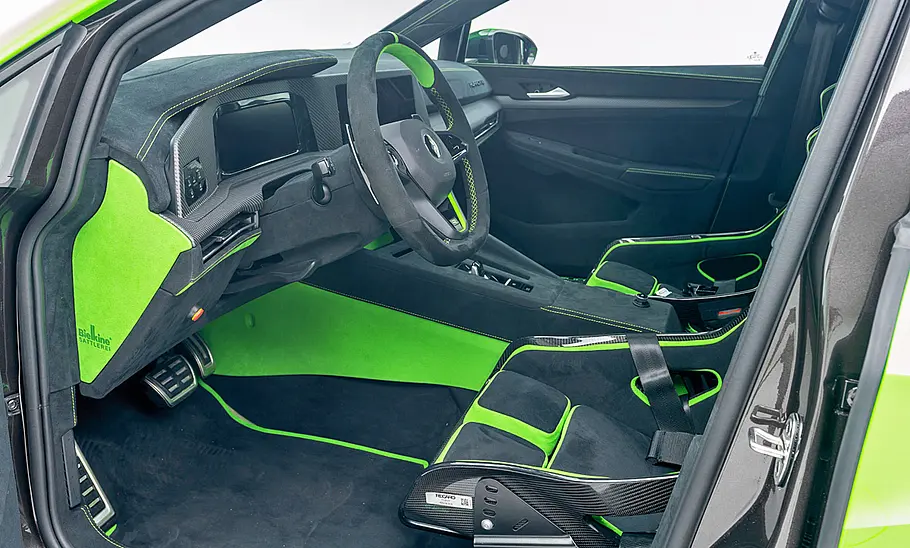 VW Golf 8 R Hurricane (2022)
