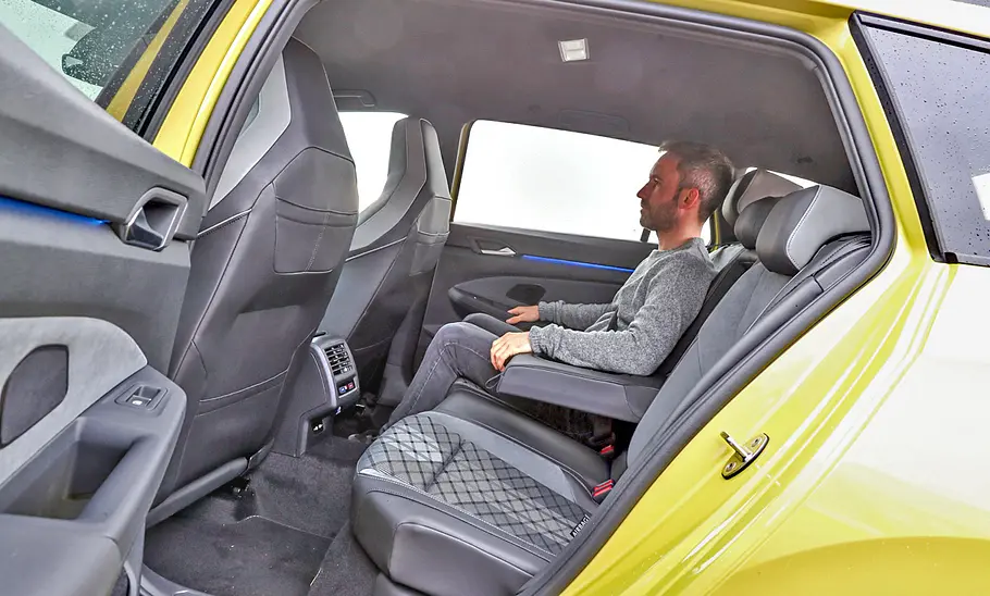 VW Golf Variant 2.0 TDI VW Golf Variant 2.0 TDI