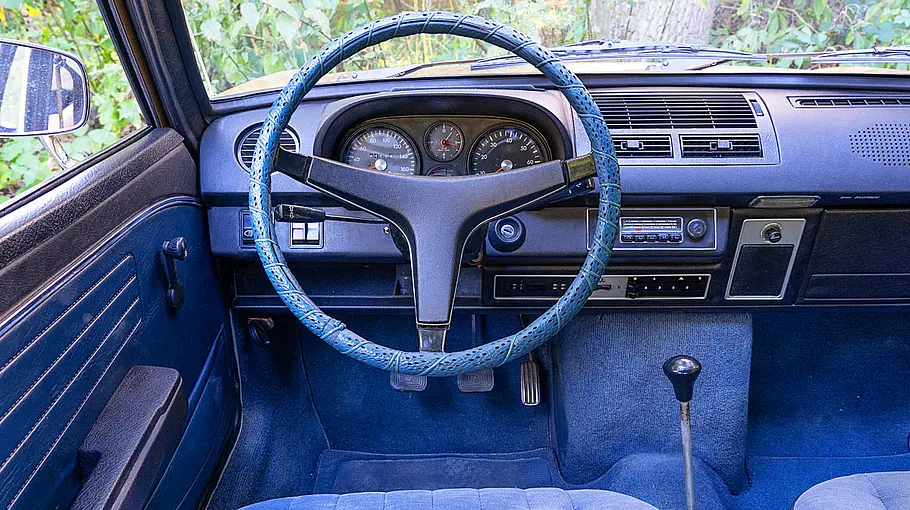 Das Cockpit des VW K70