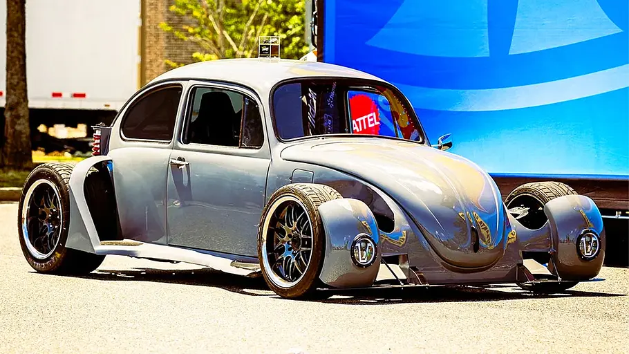 Der VW Käfer Hammerhead stehend von vorne