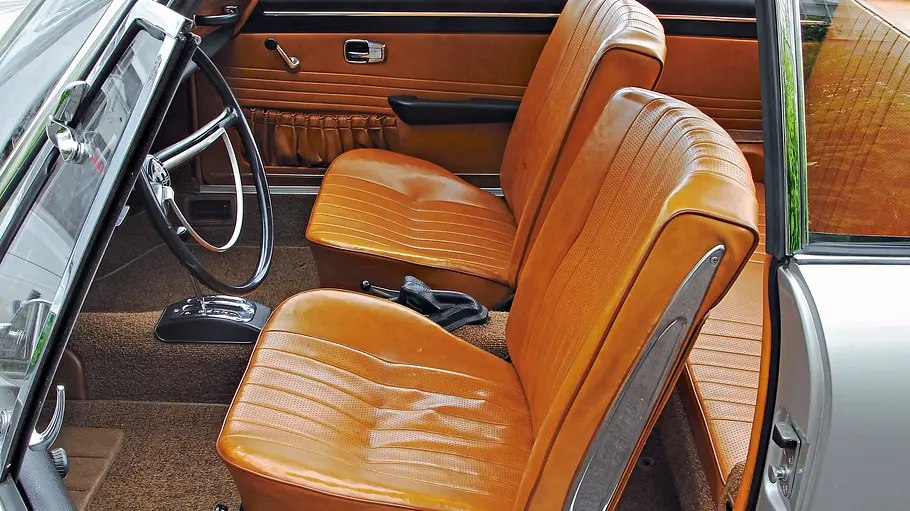Die Sitze des VW Karmann-Ghia Typ 34