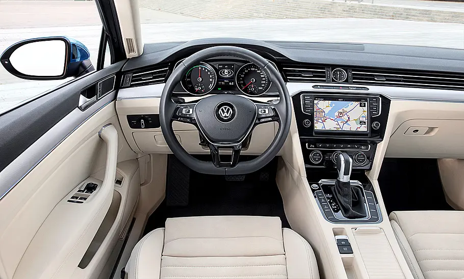 VW Passat B8 (2014)