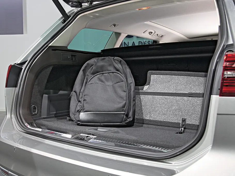VW Passat Variant 2014 Vergleich Bilder technische Daten Laderaum