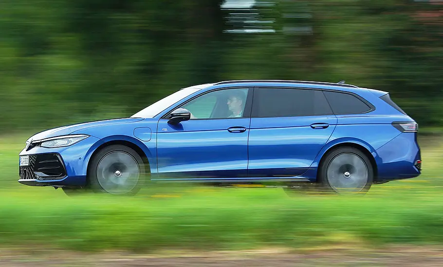VW Passat Variant B9