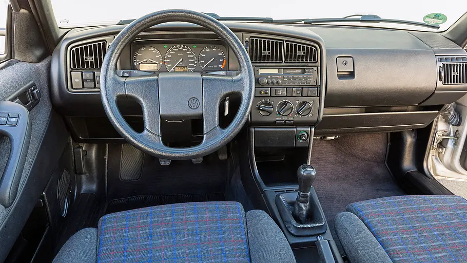 Das Cockpit des VW Passat GT G60 Syncro.