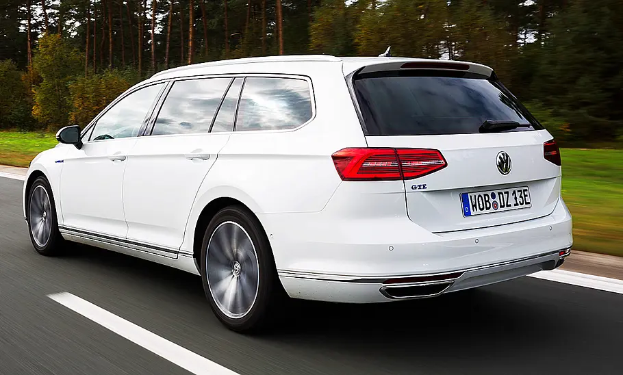 VW Passat Variant GTE