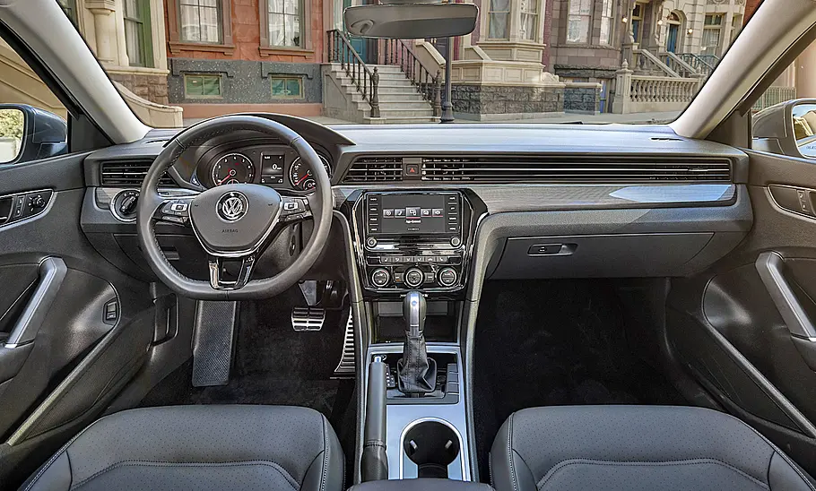 VW Passat (2019) USA