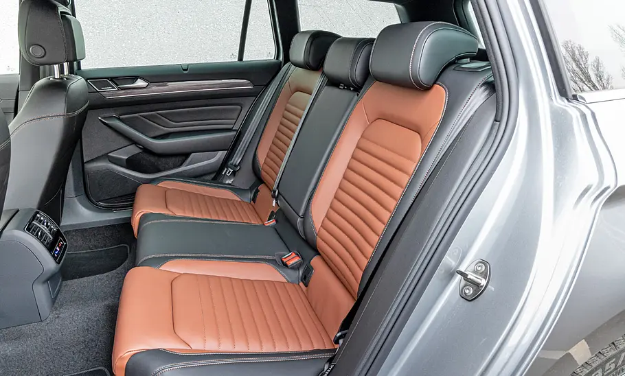 VW Passat Variant