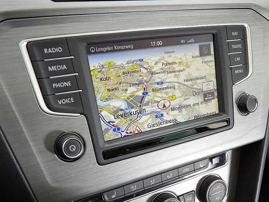VW Passat Variant 1.6 TDI BlueMotion (2016)