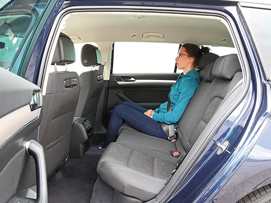 VW Passat Variant (2016)