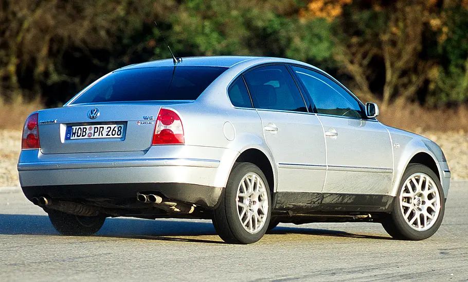 VW Passat W8