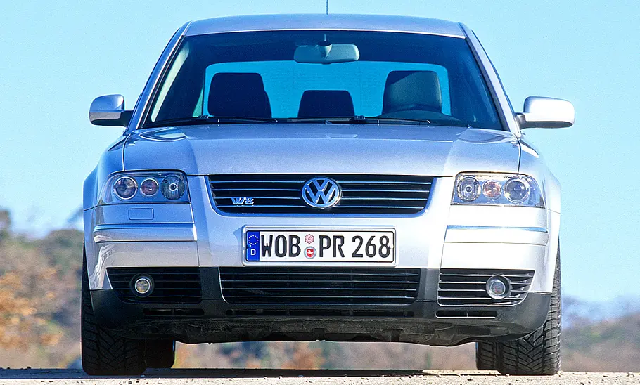 VW Passat W8