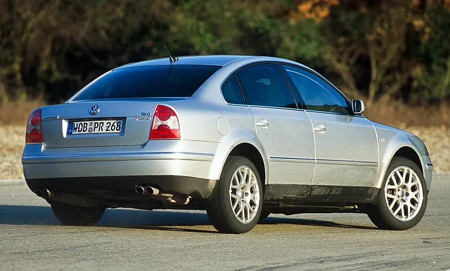 VW Passat W8