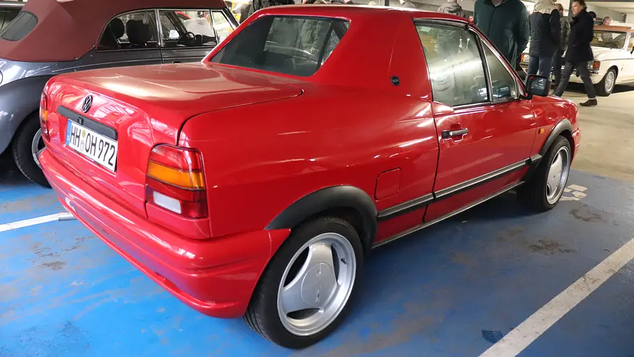 Der VW Polo Treser Coupé stehend von hinten