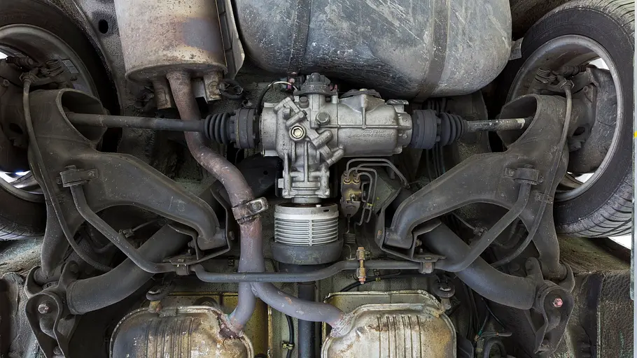 Das Hinterachsdifferential des VW Rallye Golf syncro. 