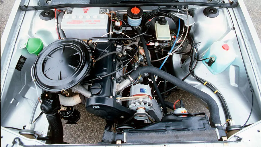 Der Motor des VW Santana. 