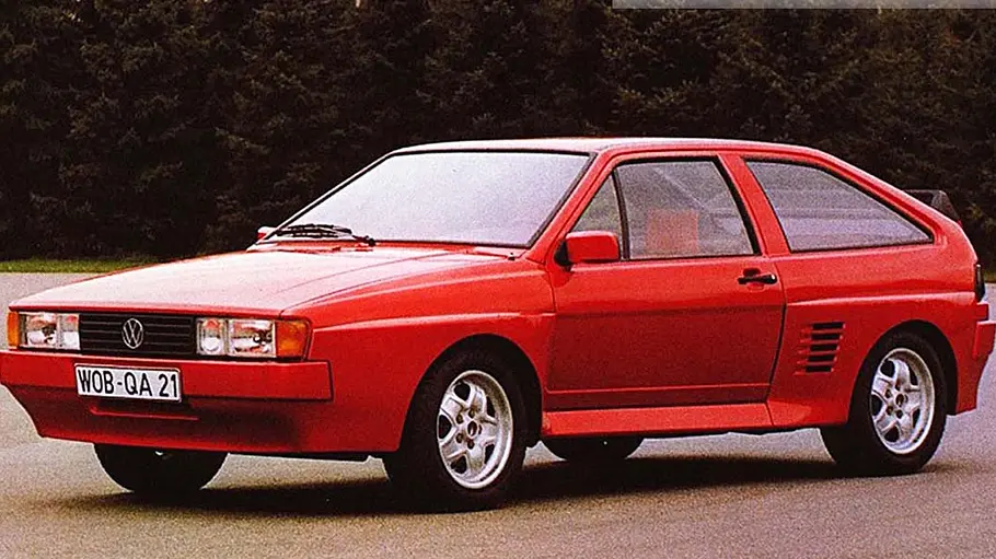 Der VW Scirocco Bi-Motor in der Seitenansicht