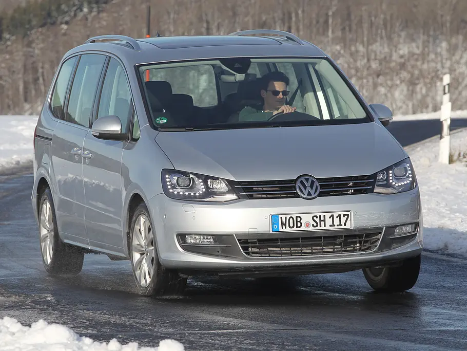 Vergleich: Ford Galaxy 2.0 TDCi/VW Sharan 2.0 TDI BMT Ford Galaxy/VW Sharan: Vergleichstest