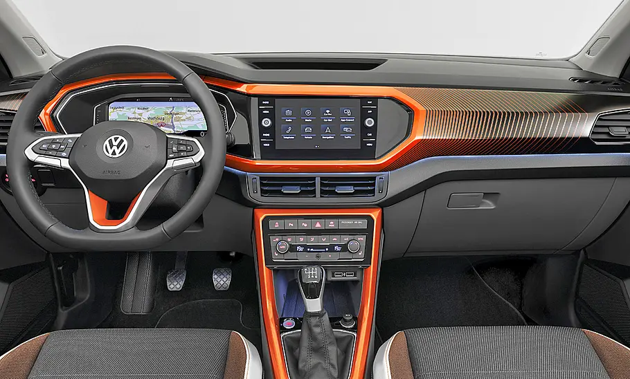VW T-Cross (2019) VW T-Cross (2018)