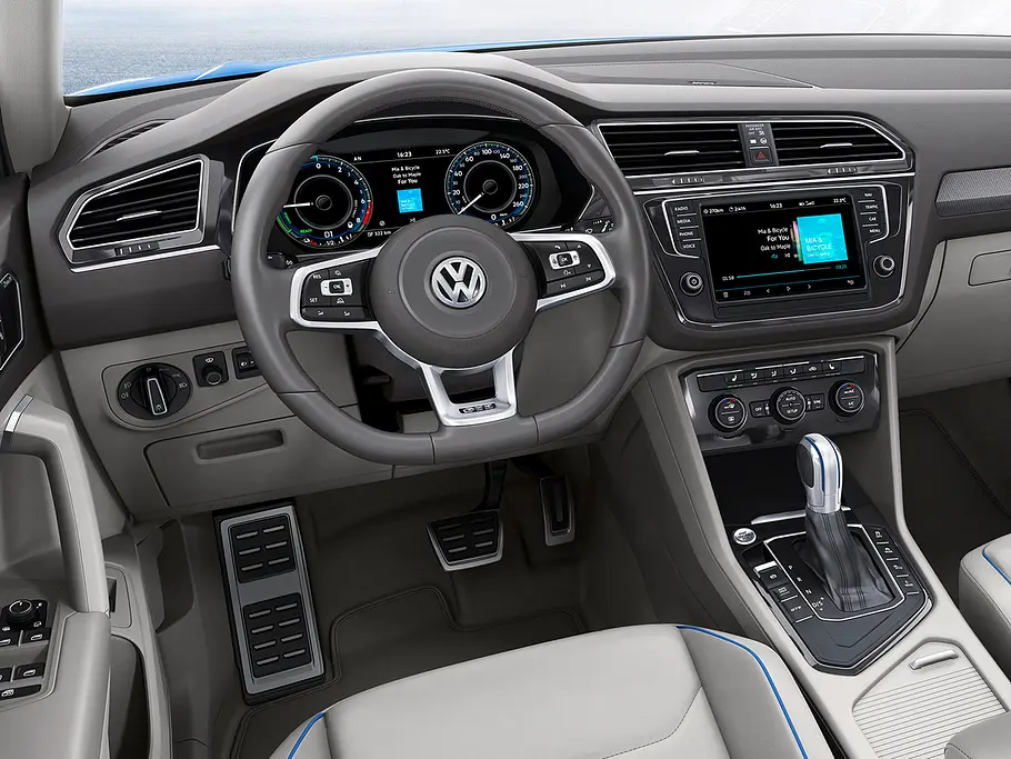 VW Tiguan (2016) VW Tiguan (2016)