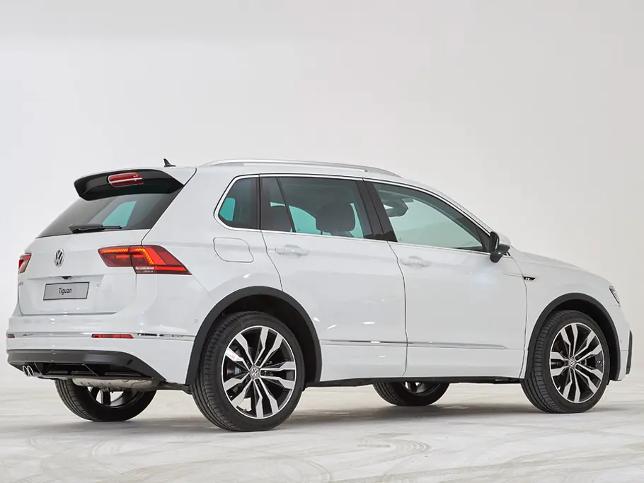 VW Tiguan VW Touareg