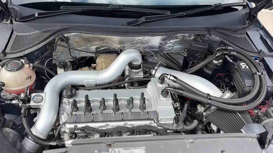 Der Motor des VW Tiguan R36 Turbo.