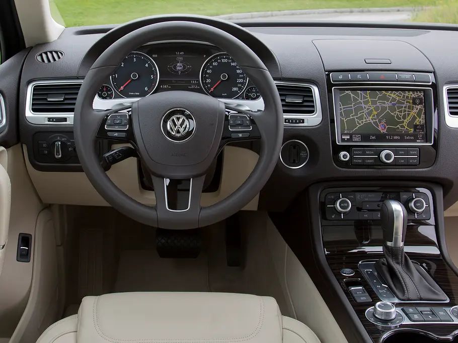 VW Touareg 3.0 V6 TDI 2014 Facelift Test SUV