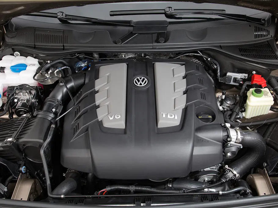 VW Touareg 3.0 V6 TDI 2014 Facelift Test SUV