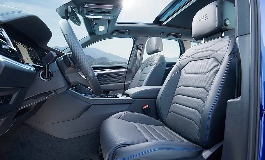 VW Touareg R (2020) VW Touareg R (2020)