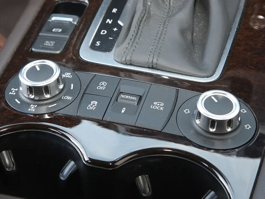 VW Touareg V6 TDI BlueMotion Technology Terrain-Tech