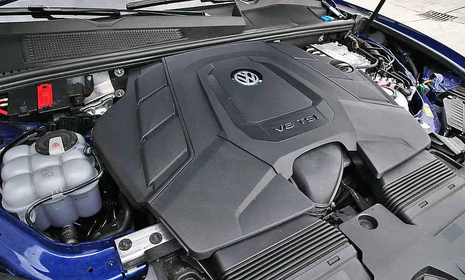 VW Touareg R eHybrid