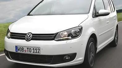 Der VW Touran 1.6 TDI BlueMotion Technology mit neuem Motor und frischer Optik
