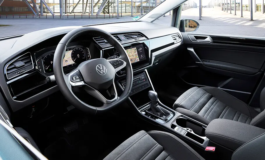 VW Touran (2023) VW Touran